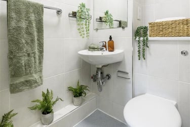 1 bed studio, West Park Place, Haymarket, Edinburgh, EH112EE - Image 3